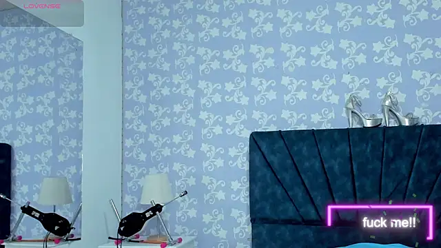 SalomeSimonz online show from 11.16.25