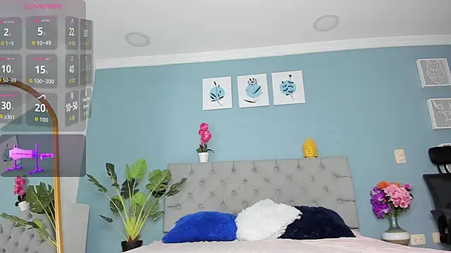 Snapshot of Camerun_n_Damian chatting on 10.27.25 Camerun n Damian online show from 10.27.25