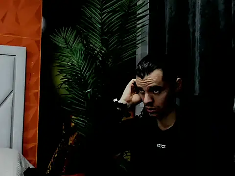 Snapshot of maxi_styles chatting on 02.07.26 maxi styles online show from 02.07.26