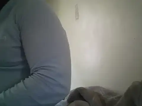 Snapshot of Dube501 chatting on 02.26.25 Dube501 online show from 02.26.25