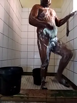 Snapshot of Dube501 chatting on 10.02.25 Dube501 online show from 10.02.25