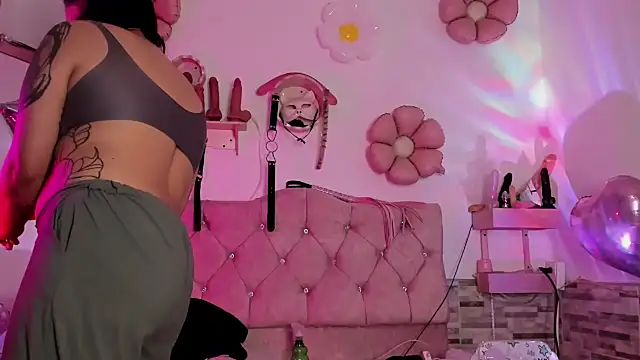 amyswallow7 online show from 11.02.25