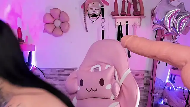 amyswallow7 online show from 11.15.25