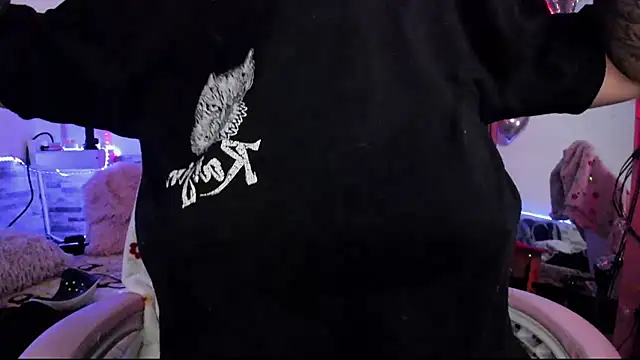 amyswallow7 online show from 12.02.25