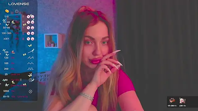 Snapshot of Mika_Rayy chatting on 01.26.25 Mika Rayy online show from 01.26.25