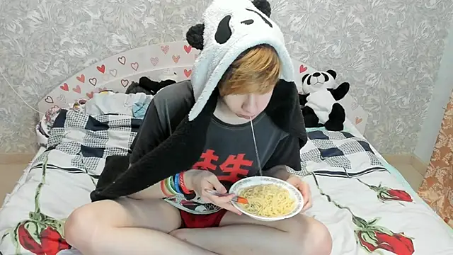 Snapshot of Timothy_Fox chatting on 03.04.25 Timothy Fox online show from 03.04.25