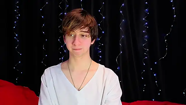 Snapshot of Timothy_Fox chatting on 09.14.25 Timothy Fox online show from 09.14.25