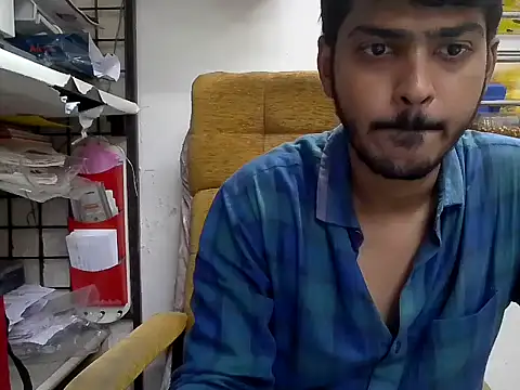 Snapshot of cute_modell chatting on 11.03.25 cute modell online show from 11.03.25