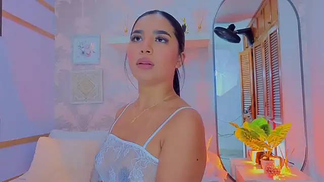 Snapshot of CharlotteGraay chatting on 02.28.26 CharlotteGraay online show from 02.28.26