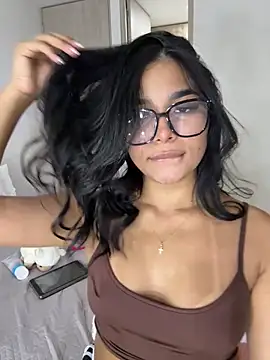 Snapshot of CharlotteGraay chatting on 03.02.26 CharlotteGraay online show from 03.02.26