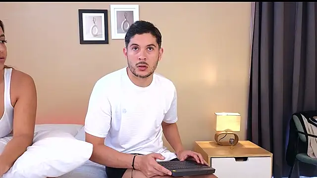 Snapshot of mr_danni chatting on 01.10.25 mr danni online show from 01.10.25