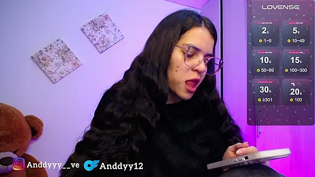 Snapshot of Anddyy__ chatting on 03.27.26 Anddyy online show from 03.27.26