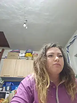 Snapshot of Jyleta chatting on 01.10.25 Jyleta online show from 01.10.25