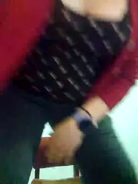 Snapshot of Jyleta chatting on 02.10.25 Jyleta online show from 02.10.25