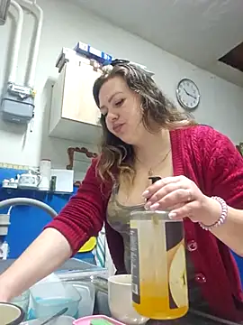 Snapshot of Jyleta chatting on 03.22.25 Jyleta online show from 03.22.25