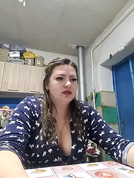 Snapshot of Jyleta chatting on 09.14.25 Jyleta online show from 09.14.25