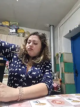 Snapshot of Jyleta chatting on 10.06.25 Jyleta online show from 10.06.25