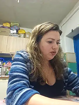 Snapshot of Jyleta chatting on 10.12.25 Jyleta online show from 10.12.25