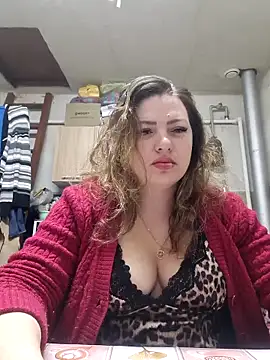 Snapshot of Jyleta chatting on 11.26.25 Jyleta online show from 11.26.25