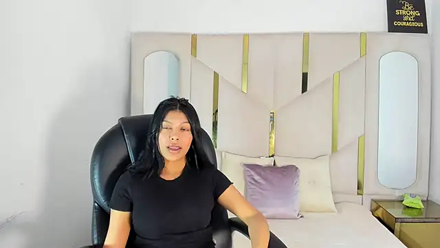 Snapshot of Salmaportman69 chatting on 02.07.26 Salmaportman69 online show from 02.07.26