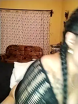 ConyPeralta online show from 03.19.25