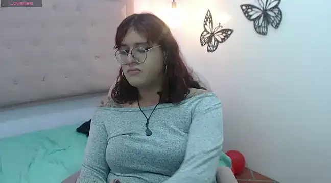 Snapshot of kathepickmanx chatting on 02.21.25 kathepickmanx online show from 02.21.25