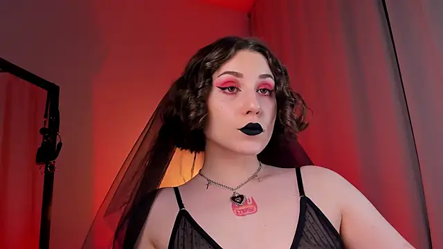 Snapshot of Eva_Moss_ chatting on 03.04.25 Eva Moss online show from 03.04.25