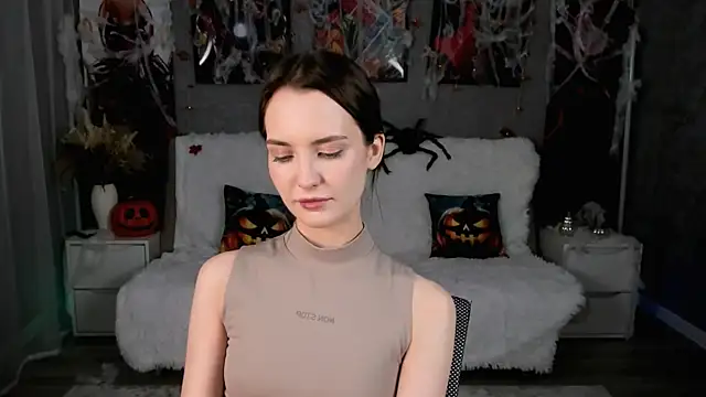 Snapshot of SamanthaaaWalker chatting on 11.03.25 SamanthaaaWalker online show from 11.03.25