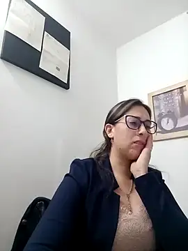 CHARLOTTE 1711 online show from 01.25.25