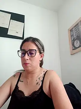 CHARLOTTE 1711 online show from 02.10.25