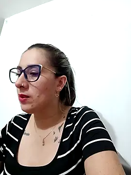 CHARLOTTE 1711 online show from 03.03.25