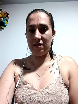 CHARLOTTE 1711 online show from 11.13.25