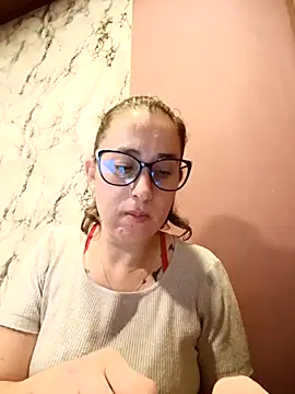 Snapshot of CHARLOTTE_1711 chatting on 06.05.26 CHARLOTTE 1711 online show from 06.05.26