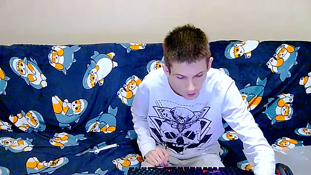 Lester Broo online show from 12.15.25