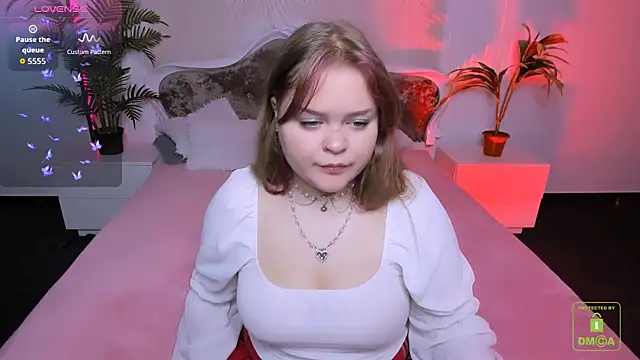 Erica  Alta online show from 09.27.25