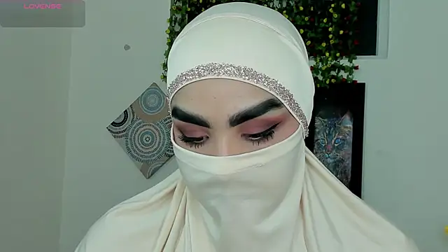 Maissa Alabi online show from 11.24.25