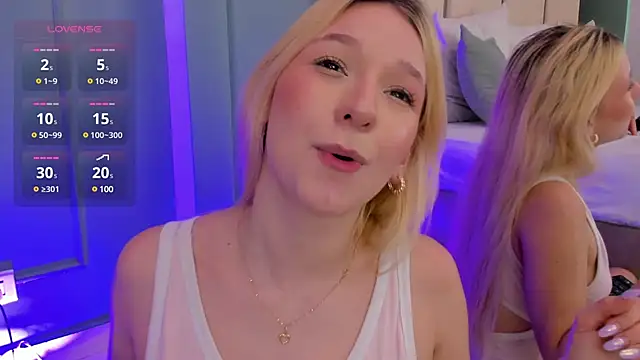 Snapshot of shatall_rouge chatting on 02.18.25 shatall rouge online show from 02.18.25