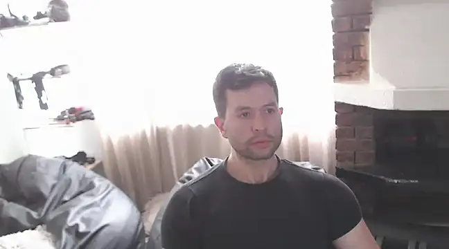 Snapshot of hairyncuteass chatting on 01.13.25 hairyncuteass online show from 01.13.25