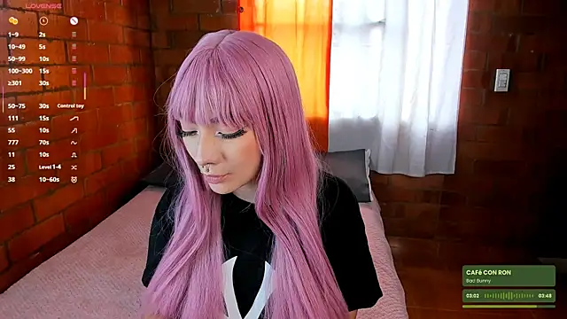 Annycolin  online show from 02.20.25