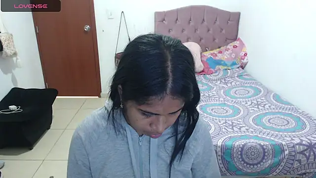 july-feria online show from 02.27.25