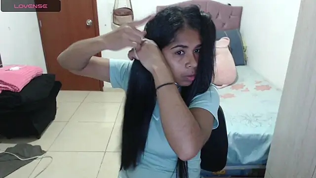 july-feria online show from 09.17.25