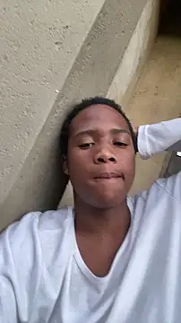 Snapshot of snotLoud chatting on 01.18.26 snotLoud online show from 01.18.26