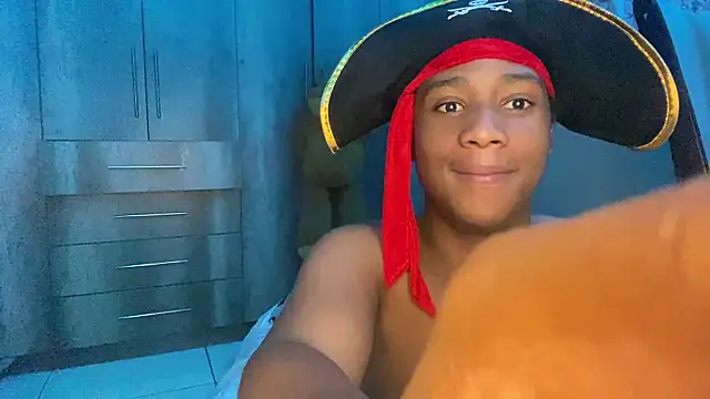 Snapshot of snotLoud chatting on 02.07.26 snotLoud online show from 02.07.26