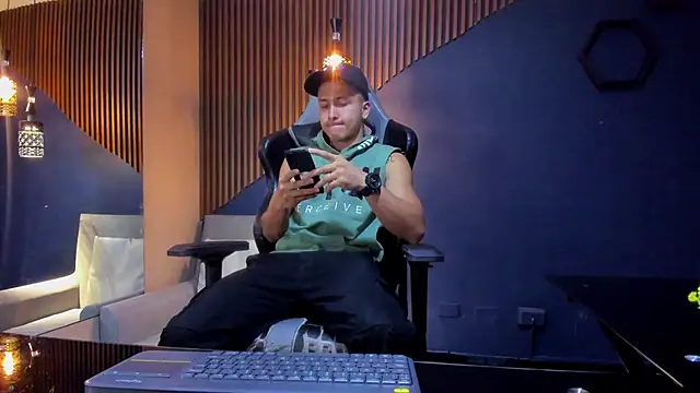 BrandonColee online show from 03.19.25