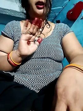 Snapshot of Haseena_Baby chatting on 02.21.25 Haseena Baby online show from 02.21.25