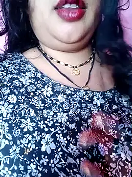 Snapshot of Haseena_Baby chatting on 03.22.25 Haseena Baby online show from 03.22.25