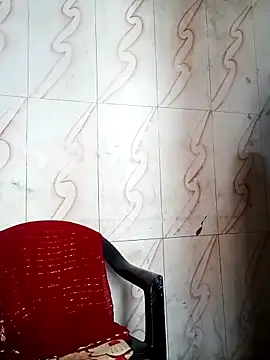 Snapshot of Haseena_Baby chatting on 11.30.25 Haseena Baby online show from 11.30.25