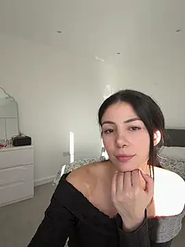 Snapshot of anaromeroxo chatting on 01.30.25 anaromeroxo online show from 01.30.25
