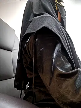 Snapshot of zahra_Jalid chatting on 10.14.25 zahra Jalid online show from 10.14.25