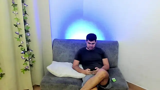 blueroom party online show from 02.06.25